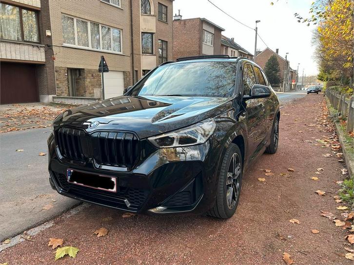 X1 xDrive30e MSport Pano HK 360 trekhk NogGarantie btw, Auto's, BMW, Particulier, X1, 360° camera, 4x4, ABS, Achteruitrijcamera