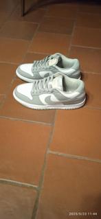 Tennis Nike neuves pointure 36-37 - super prix 25,-€, Vêtements | Femmes, Neuf, Adidas, Autres couleurs, Sport de raquette