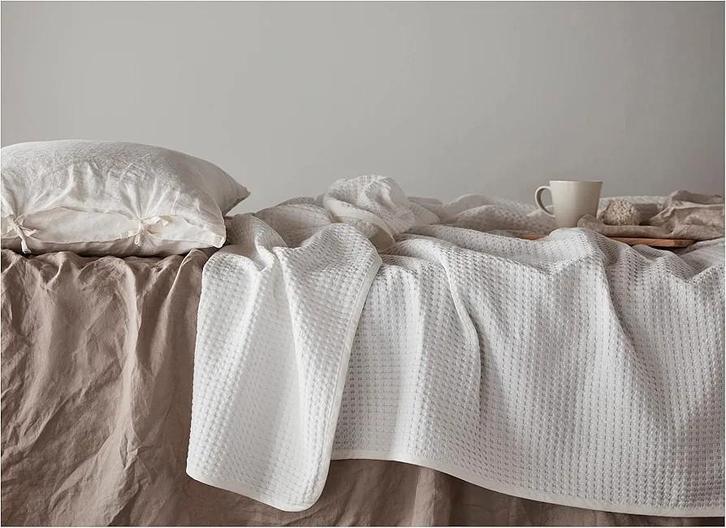 Plaid IKEA 100% coton blanc 230x250 cm, Maison & Meubles, Accessoires pour la Maison | Plaids & Couvertures, Comme neuf, Enlèvement ou Envoi