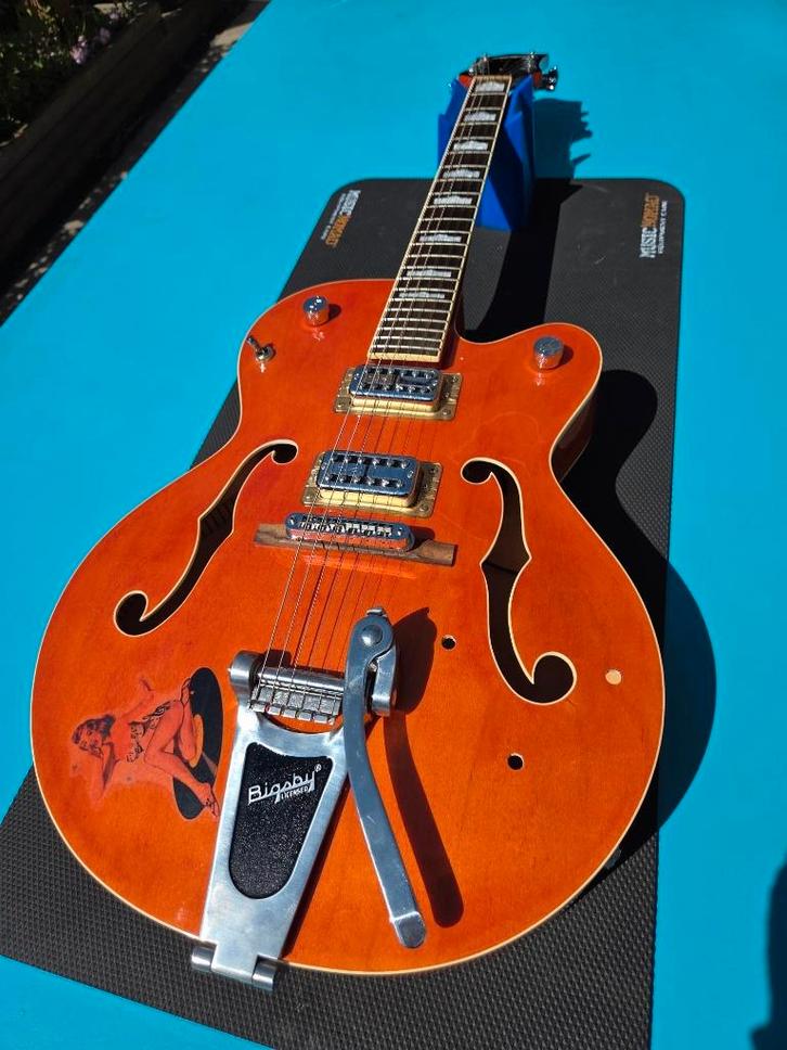 Gretsch G5420T met TV Jones pickups, Muziek en Instrumenten, Snaarinstrumenten | Gitaren | Elektrisch, Zo goed als nieuw, Semi-solid body