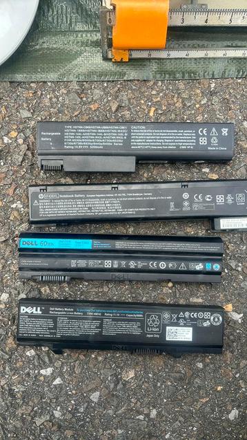 4 batteries portable  beschikbaar voor biedingen