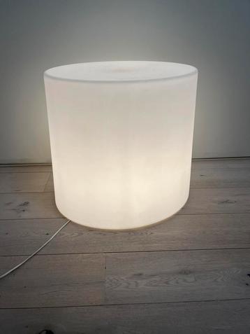 Design sfeerlamp beschikbaar voor biedingen