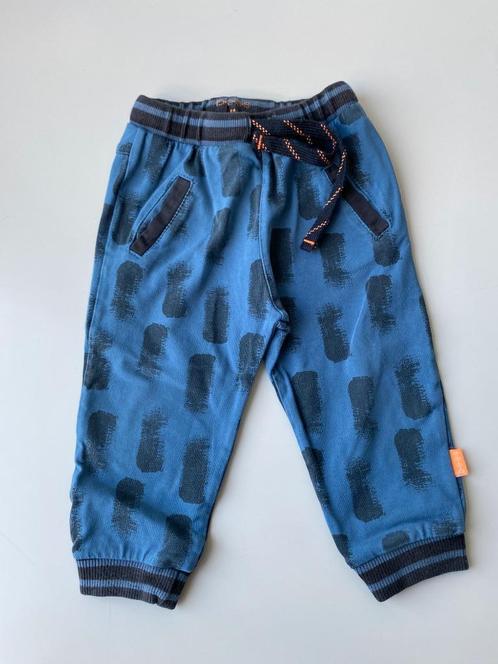 bess 74, Kinderen en Baby's, Babykleding | Maat 74, Zo goed als nieuw, Jongetje, Broekje, Ophalen of Verzenden