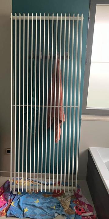 Radiator thermic nvr1 met handdoekdroger beschikbaar voor biedingen