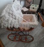 Oude poppenwagen met beertje ., Antiquités & Art, Antiquités | Jouets, Enlèvement ou Envoi