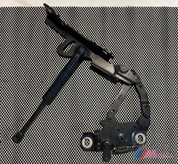 BMW F20 MOTORKAP SCHARNIER RECHTS 13989610 beschikbaar voor biedingen