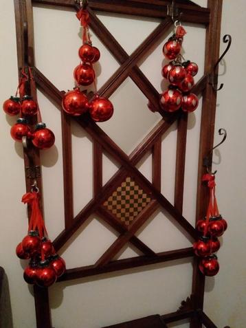 oude glazen kersttrossen '60-70.Rood-Zilver,goud beschikbaar voor biedingen