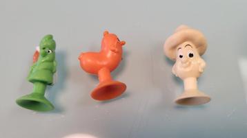 3 poppetjes beschikbaar voor biedingen