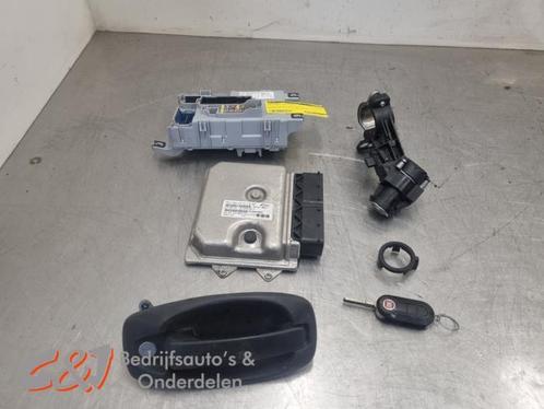Kontaktslot + computer van een Fiat Doblo, Auto-onderdelen, Overige Auto-onderdelen, Fiat, Gebruikt, 3 maanden garantie, Ophalen of Verzenden