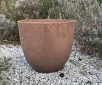 Terra bruine kunststof bloempot, Kunststof, Tuin, Zo goed als nieuw, Minder dan 40 cm