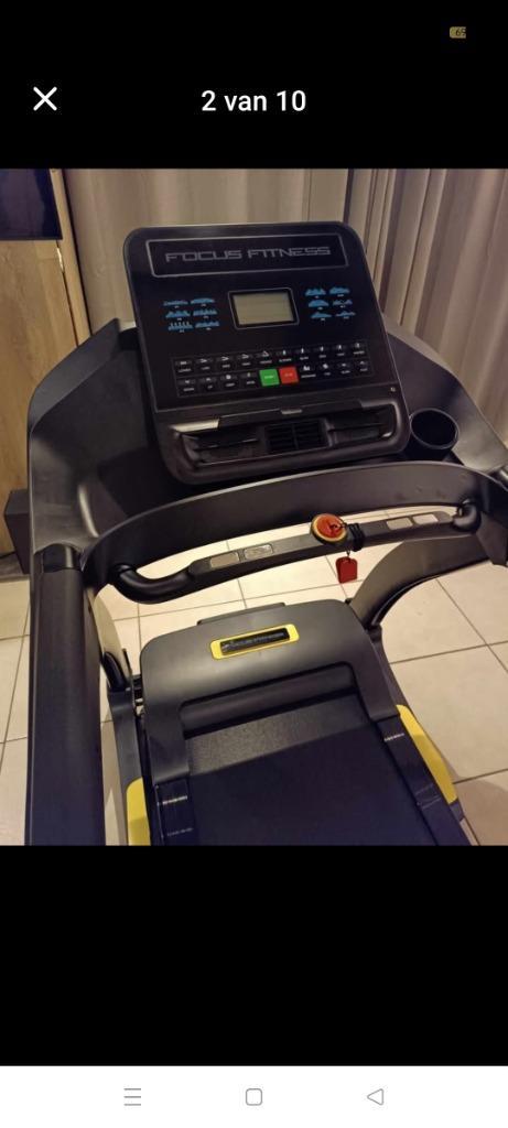 Professionele loopband focus fitness senator iplus, Sport en Fitness, Fitnessapparatuur, Nieuw, Loopband, Armen, Benen, Borst