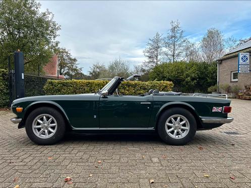 Triumph TR6, 1972, Autos, Triumph, Entreprise, TR6, Essence, Cabriolet, 2 portes, Boîte manuelle, Vert, Noir, Cuir, Propulsion arrière