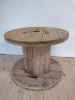 Houten tafeltje - 60cm diameter - haspel - binnen of buiten, Tuin en Terras, Tuintafels, Ophalen, Gebruikt, Rond, Hout