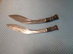 2 couteaux kurkri et 2 sabres indiens, Antiquités & Art, Enlèvement ou Envoi