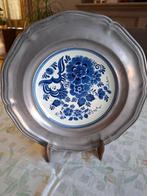 SET van 3 Decoratieve borden Delfts blauw omringd met tin, Antiek en Kunst, Ophalen of Verzenden