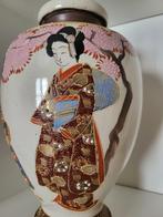 Japanse satsuma vaas, Antiek en Kunst, Antiek | Vazen, Ophalen of Verzenden
