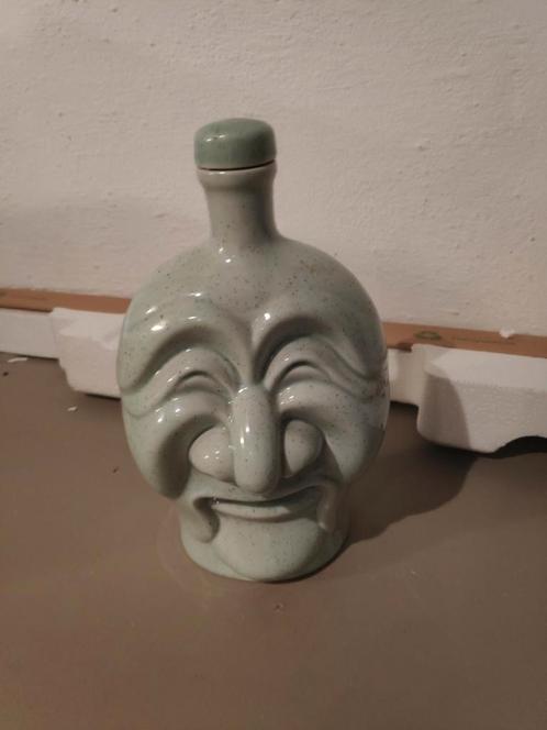 Stenen fles met gezicht in reliëf, Verzamelen, Overige Verzamelen, Gebruikt, Ophalen