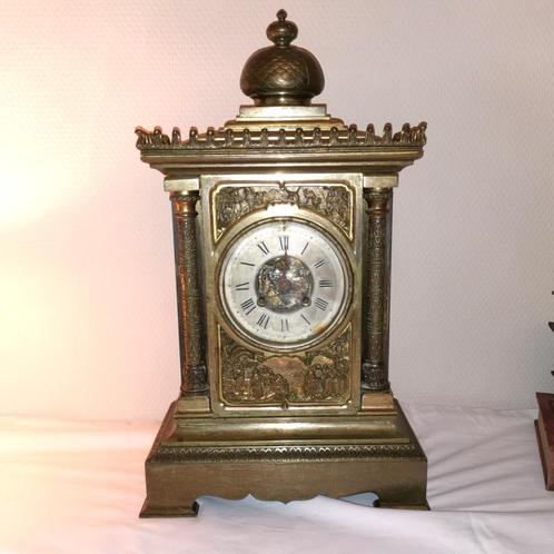 Lourde pendule de cheminée antique en bronze de style Empire, Antiquités & Art, Antiquités | Horloges, Enlèvement ou Envoi