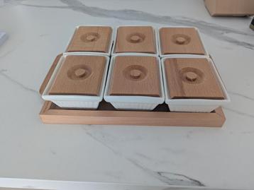 Nieuw aperitiefschaaltjes beschikbaar voor biedingen