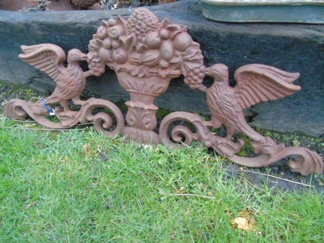 gietijzeren fronton, fruit en vogels, wanddecoratie, Tuin en Terras, Tuinwanddecoratie, Nieuw, Ophalen of Verzenden
