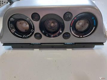 Suzuki Swift kachelbedieningspaneel + airco '08 beschikbaar voor biedingen