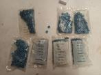 Zeshoekige zelfborgende blauwe moeren: 10 euro per zakje, Ophalen, Nieuw, Bouten of Moeren
