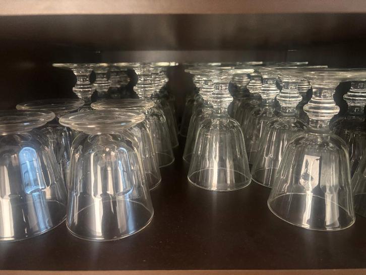 La Rochère - Périgord - Verres à eau et à vin, Maison & Meubles, Cuisine | Vaisselle, Comme neuf, Verre ou Verres, Verre, Enlèvement ou Envoi