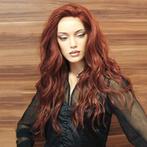 Lace pruik lang rood golvend haar model Yvonne kleur 130, Handtassen en Accessoires, Uiterlijk | Haarverzorging, Nieuw, Pruik of Haarverlenging