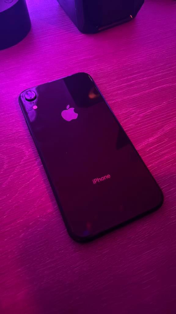 iPhone XR 64GB – In goede staat, werkt perfect!, Telecommunicatie, Mobiele telefoons | Apple iPhone, Zo goed als nieuw, iPhone XR