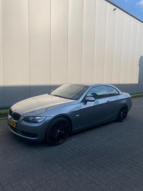 BMW 335i Cabrio E93 – Hardtop | M6 velgen | CarPlay – 306pk, Auto's, BMW, Particulier, 3 Reeks, Apple Carplay, Benzine, Cabriolet