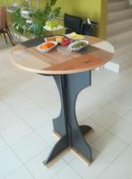Originele Party tafel - model Pi'eces, Huis en Inrichting, Ophalen, Nieuw