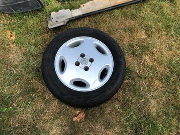 vectra A 2000/calibra velgen beschikbaar voor biedingen