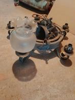 2 lusters  van jaren 80 kompleet met kapjes, Ophalen