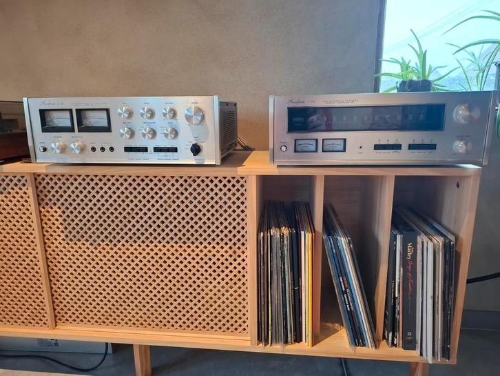 Accuphase E-202 versterker met bijpassende T-101 tuner, Audio, Tv en Foto, Versterkers en Ontvangers, Ophalen