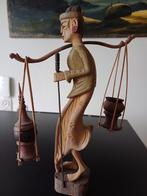 Houten Birmeense waterdrager, Antiek en Kunst, Ophalen