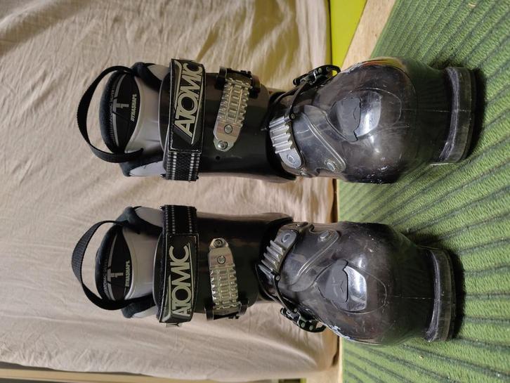 Atomic Silver Livefit 90 ski laarzen, Sport en Fitness, Skiën en Langlaufen, Zo goed als nieuw, Ski's, Ski, Atomic, Ophalen of Verzenden