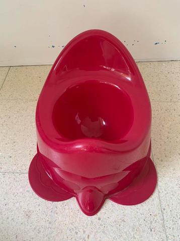 Plaspotje roze beschikbaar voor biedingen