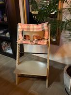 Stokke triptrap grijs met babyset+ kussentjes, Kinderen en Baby's, Kinderstoelen, Ophalen, Zo goed als nieuw, Meegroeistoel, Stoelverkleiner