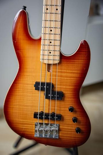 Basse Sire Marcus Miller U5 short scale, Musique & Instruments, Enlèvement, Comme neuf, Électrique
