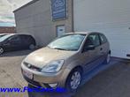 Ford Fiesta 1.3 benzine  3 deur + 1 jaar garantie, Voorwielaandrijving, Stof, Zwart, https://public.car-pass.be/vhr/c2a6c83f-737b-43b3-afcb-31b57fb73541