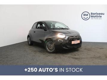 Fiat 500e 3+1 ICON 42KWH *DAB*GPS*VERWARMDE ZETELS*CAMERA* beschikbaar voor biedingen