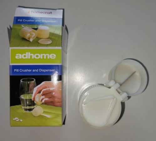 Pillensplijter, Diversen, Verpleegmiddelen, Zo goed als nieuw, Ophalen