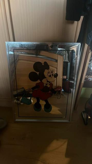 Grote spiegel Disney Minnie mouše beschikbaar voor biedingen