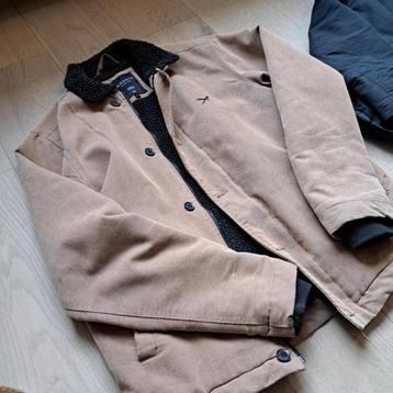 Jassen man jongen maat M pakket 4 stuks  beschikbaar voor biedingen