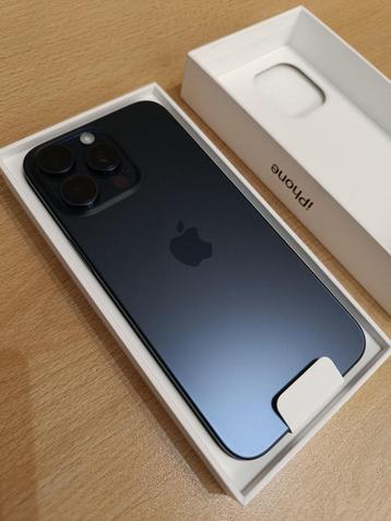 Iphone 15 Pro Max, Enlèvement ou Envoi, Comme neuf, Bleu, IPhone 15