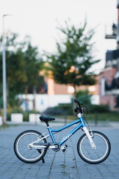 Woom GO 3 - rood en blauw - officiële Woom verdeler, Fietsen en Brommers, Fietsen | Kinderfietsjes, Nieuw, 16 tot 20 inch, Ophalen