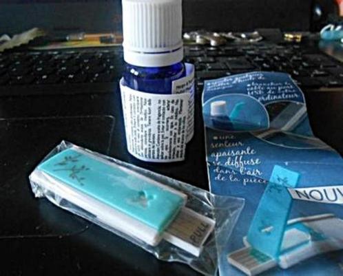 AVON: De geurverspreider in de vorm van een USB-stick, Computers en Software, Overige Computers en Software, Nieuw, Ophalen of Verzenden