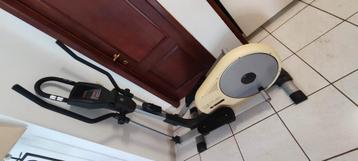 Kettler crosstrainer ( cosmos GT )  beschikbaar voor biedingen