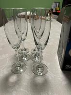 6 Champagne glazen nog nieuw, Huis en Inrichting, Keuken | Servies, Ophalen, Nieuw, Glas, Glas of Glazen