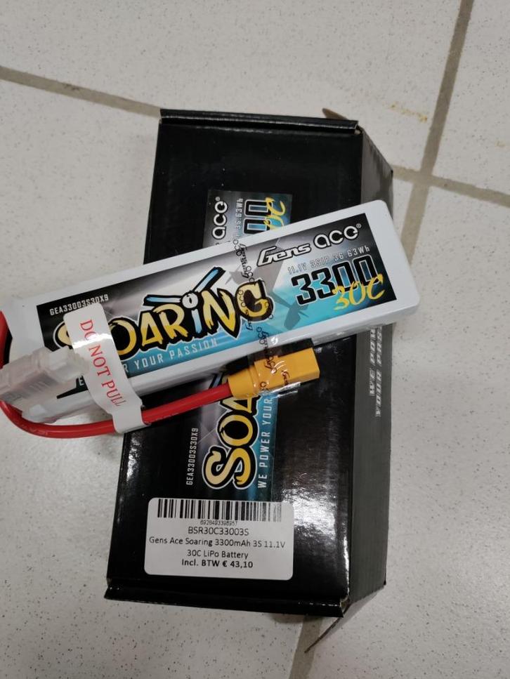 Nieuwe lipo's, Hobby en Vrije tijd, Modelbouw | Radiografisch | Vliegtuigen, Nieuw, Elektro, Ophalen of Verzenden